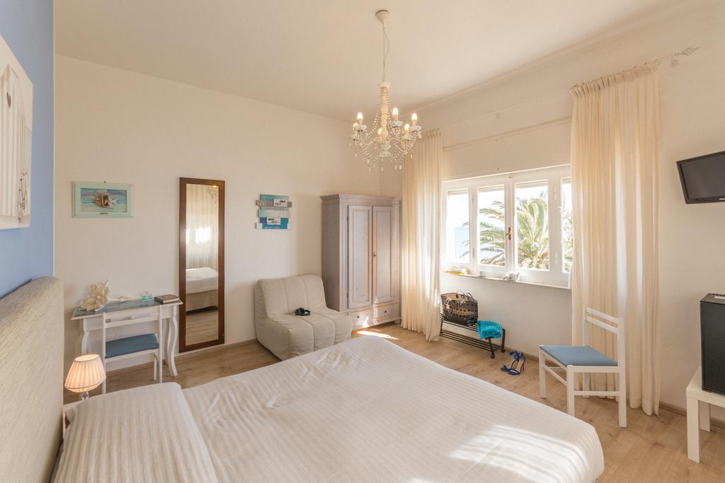 B&B Livia Castiglione della Pescaia Exteriör bild