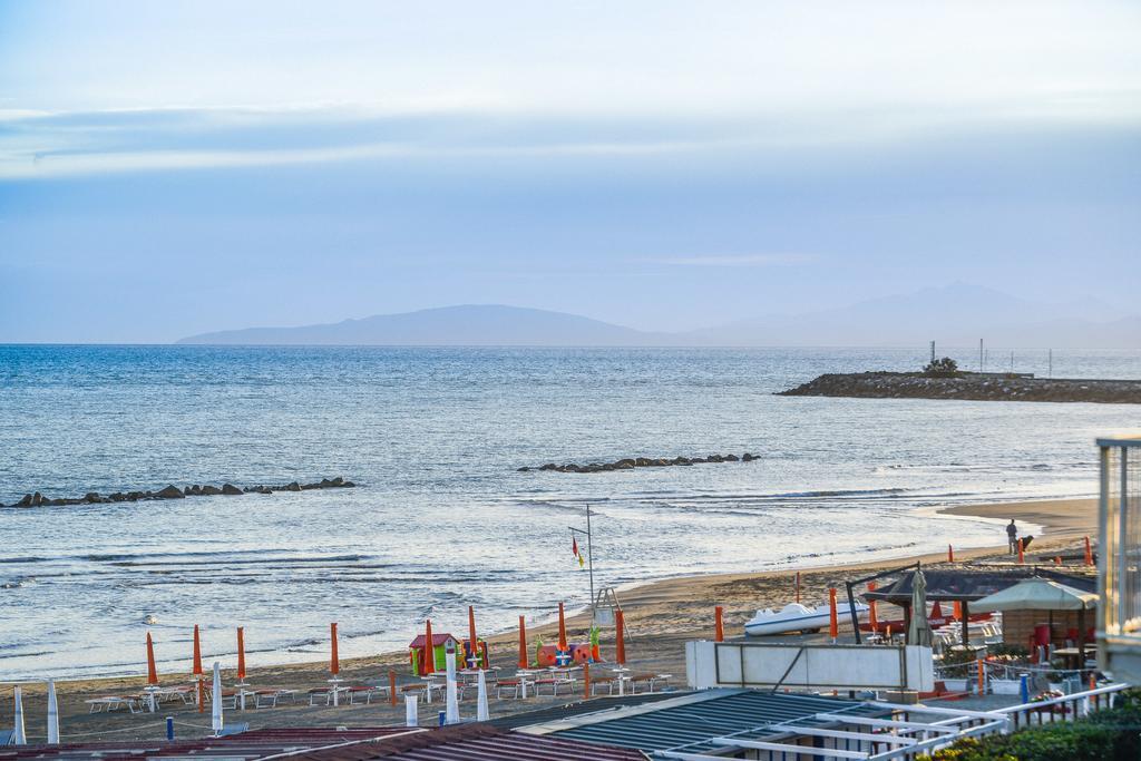 B&B Livia Castiglione della Pescaia Exteriör bild