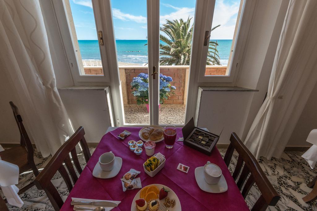 B&B Livia Castiglione della Pescaia Exteriör bild