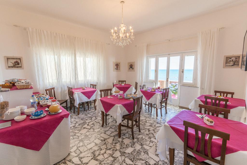 B&B Livia Castiglione della Pescaia Exteriör bild