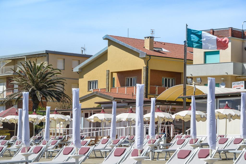 B&B Livia Castiglione della Pescaia Exteriör bild